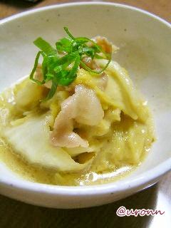 すごく簡単!白菜と豚バラの白味噌煮♪