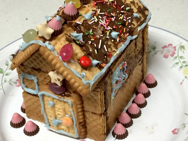 子供と作ろう 簡単 お菓子の家 レシピ 作り方 By Conejito クックパッド 簡単おいしいみんなのレシピが355万品