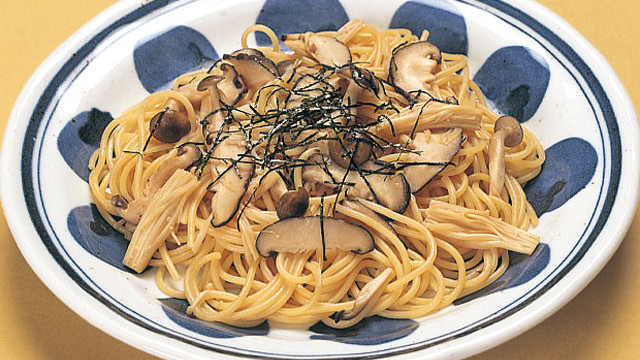 きのこの和風パスタ レシピ 作り方 By 鎌田醤油 クックパッド 簡単おいしいみんなのレシピが374万品