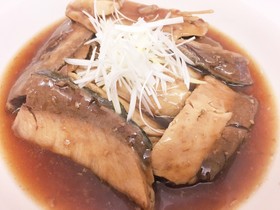 簡単ぶりのあら煮 炊飯器でやわらかく
