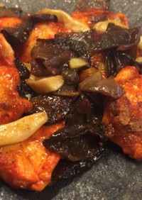 鶏胸肉と生キクラゲのタンドリー風味