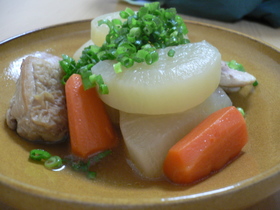 大根と鶏肉の洋風おでん(´ー`)