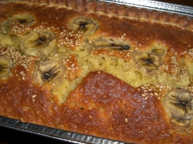 絶品!!簡単!!ゴマとバナナのケーキ