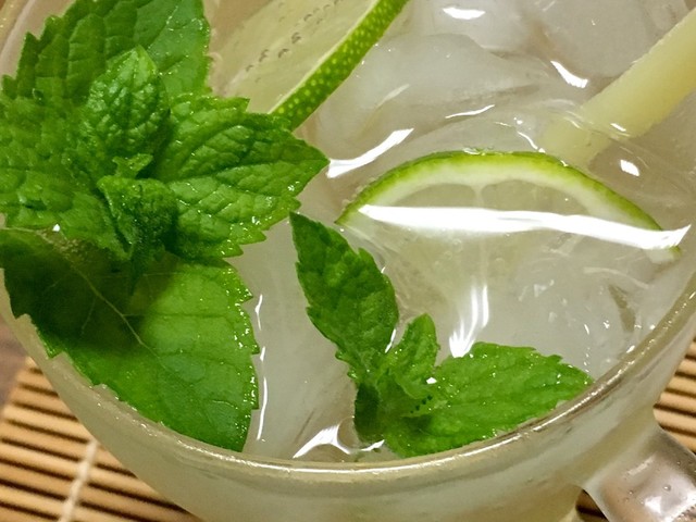 ノンアルコール モヒート風グリーンティー レシピ 作り方 By 菜つ実 ミ クックパッド 簡単おいしいみんなのレシピが351万品