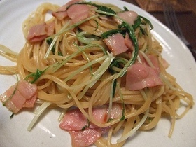 水菜とベーコンの柚子胡椒パスタ