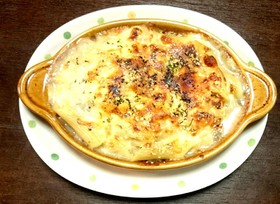 謎のボリューム感!海老ピラフドリア