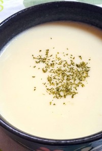 ビシソワーズ（ジャガイモの冷製スープ）
