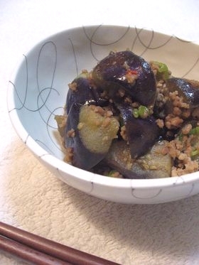 茄子のそぼろ味噌煮
