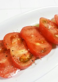 超簡単‼　冷やしトマトのスライスサラダ