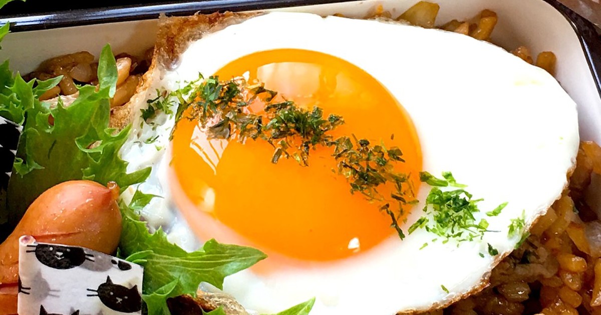 黄身が綺麗な目玉焼きの作り方 半熟 レシピ 作り方 By Akicocoaki クックパッド 簡単おいしいみんなのレシピが355万品