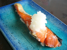 大根おろしが美味!甘塩鮭