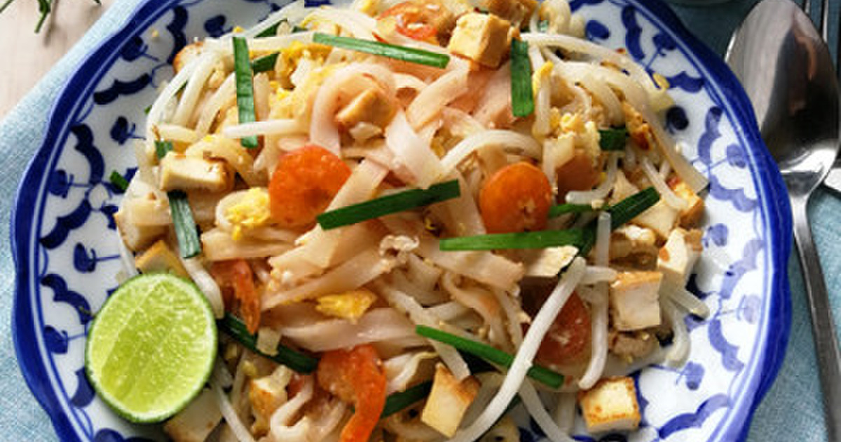 梅干しのパッタイ 日本の米麺で作る レシピ 作り方 By いくみはん クックパッド
