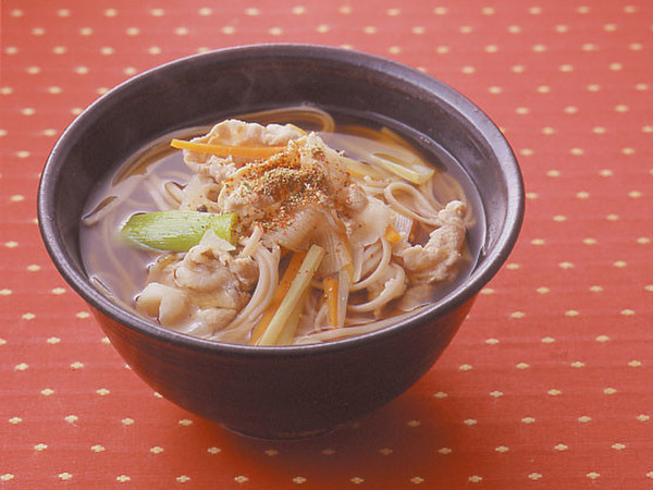 和風ピリ辛豚肉そば
