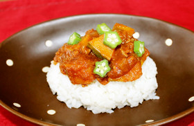 かぼちゃとトマトジュースのドライカレー