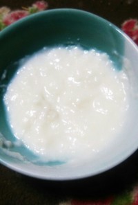 簡単離乳食初期～中期☆ミルクパンがゆ