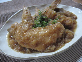 鶏手羽先のさっぱりおろし煮