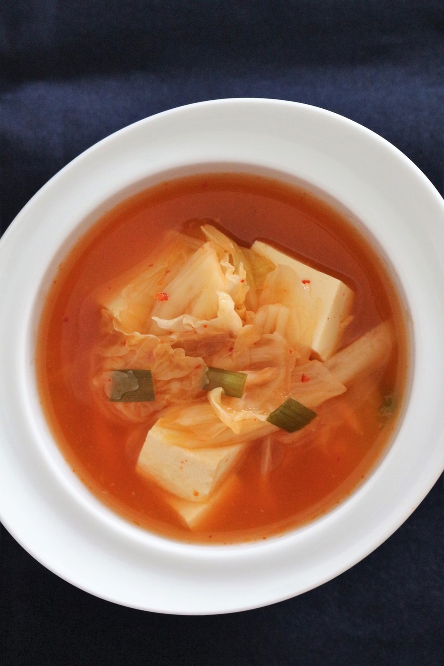簡単・キムチ豆腐スープ（김치두부국）。の画像