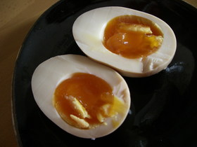 お湯を沸かしたついでに煮玉子を作ろう!