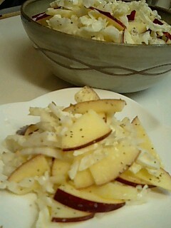 白菜とリンゴのサラダの画像