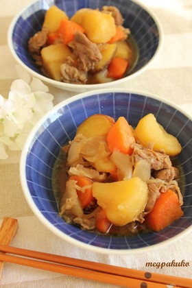 お母さんの味~甘めの肉じゃが