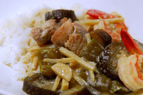 うまー!辛ー!茄子と鶏肉のグリーンカレー