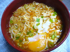 韓国ラーメンに早変わり!!