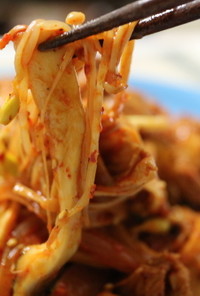 豆モヤシと豚肉のピリ辛炒め 韓国家庭料理