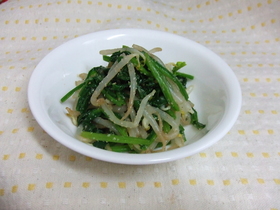 ほうれん草ともやしの簡単胡麻和え
