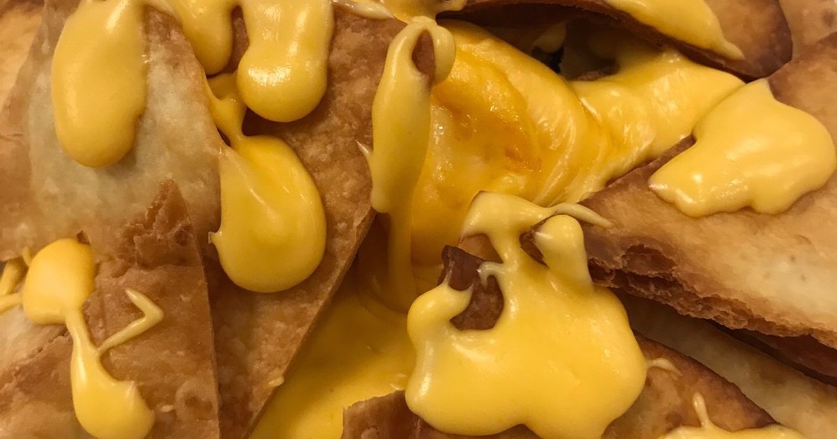 ナチョス チーズソース レシピ 作り方 By 岡野則子 クックパッド 簡単おいしいみんなのレシピが352万品