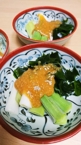 メープルで簡単酢味噌☆ねぎとワカメのぬた
