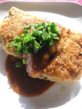 凍り豆腐のナスはさみ揚げ味噌カツ風