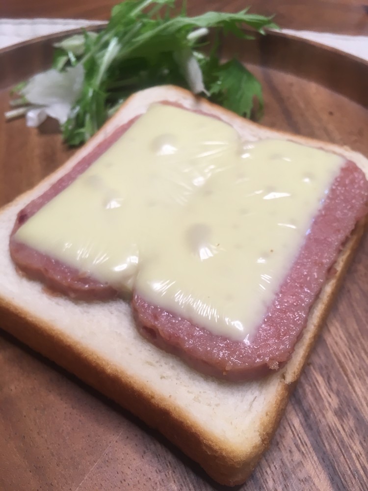 ズボラさんのスパムトーストの画像