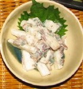 長芋とオイルサーデンの梅肉サラダ