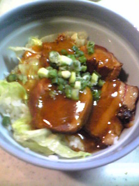 あぶり角煮丼w