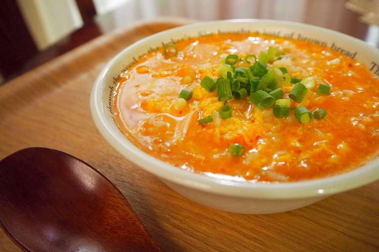 ランチに脂肪燃焼 キムチ雑炊 レシピ 作り方 By 春の菜 クックパッド 簡単おいしいみんなのレシピが356万品