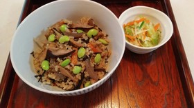 ひじき・高野豆腐・枝豆の炊き込みご飯☆