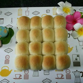 還暦近い男が初のちぎりパン作り。