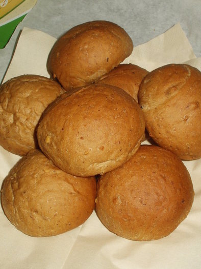 プルーンとくるみのパン(HBで一次発酵)の写真