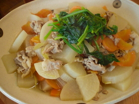 豚肉と大根のうま煮