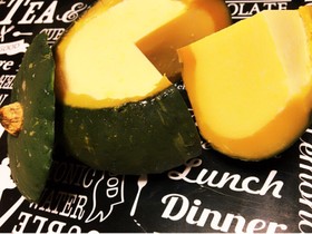 ハロウィンにも!まるごとかぼちゃプリン