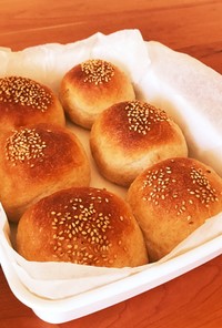 ニワトリ母さんの簡単 全粒粉手ごねパン