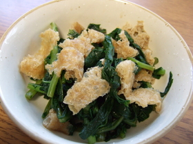 大根の葉と油揚げの炒め煮