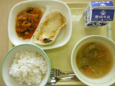 鮭の米粉グラタン焼き【胎内市学校給食】の写真