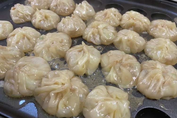ホットプレートで熱々 焼き小籠包 レシピ 作り方 By ゆき クックパッド 簡単おいしいみんなのレシピが358万品