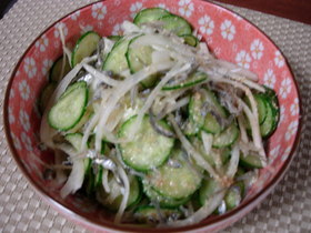 ☆きゅうりとちりめんの酢の物☆