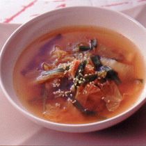 キムチとにらの簡単スープ