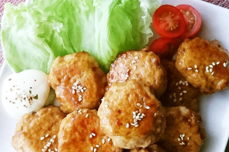 蓮根シャキシャキ 豆腐入り鶏つくね レシピ 作り方 By まんまるまうちゃん クックパッド 簡単おいしいみんなのレシピが354万品