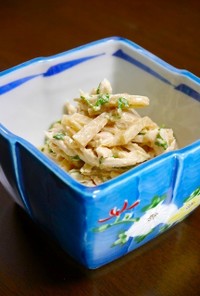 簡単小鉢！蒸し鶏とメンマの梅サラダ