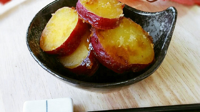 ホクホク さつまいものメープルバター醤油 レシピ 作り方 By Maron クックパッド 簡単おいしいみんなのレシピが360万品