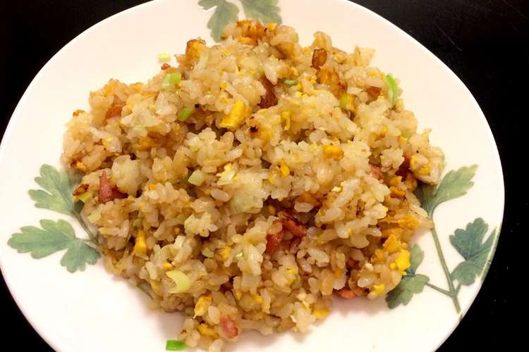 ウインナーと長ネギのチャーハン レシピ 作り方 By 頼々軒弁当本舗 クックパッド 簡単おいしいみんなのレシピが352万品